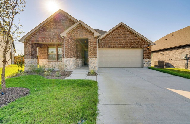New Home w/ Yard & Pool Access: 8 Mi to McKinney!