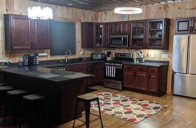 New house near Lake Erie with easy access to the Islands.