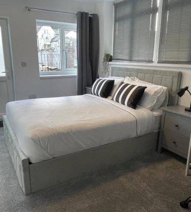 New King Studio in Trendy Pontcanna, with Parking