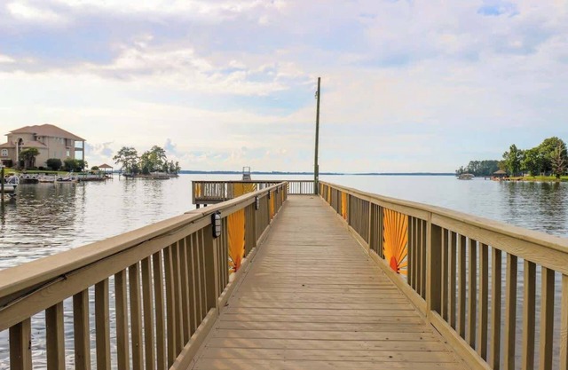 New! Lake Murray - Big Water with Mountain Views