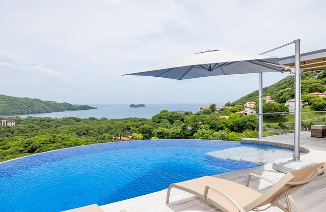 New Listing! Brand New Stunning Ocean View Home in Playa Hermosa - Casa Cito