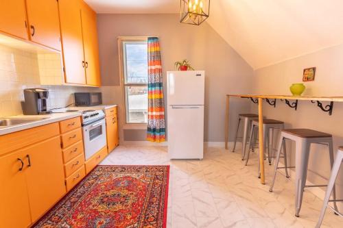 New Listing! Bright Bohemian Stay