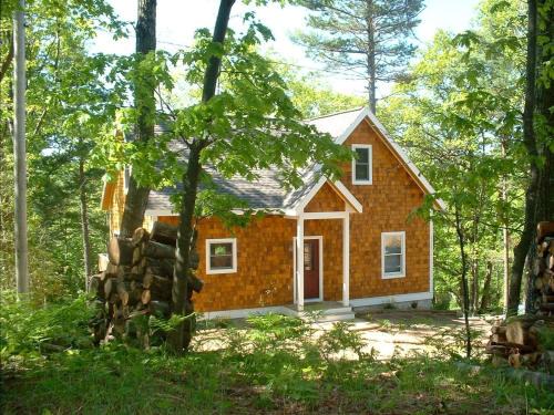 New! Long Lake Landing Kayaks & Sandy Waterfront