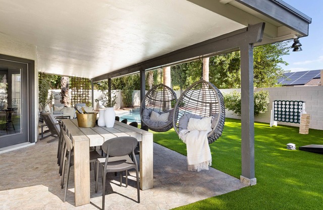 *NEW* Lux 5 Bedroom Spanish Villa w/ Heated Pool