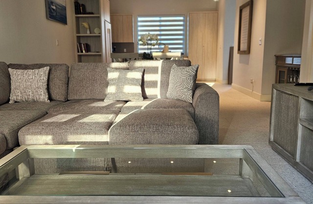 New Luxury Condominium/Exclusive Westend Development/Love Beach/Nassau, Bahamas