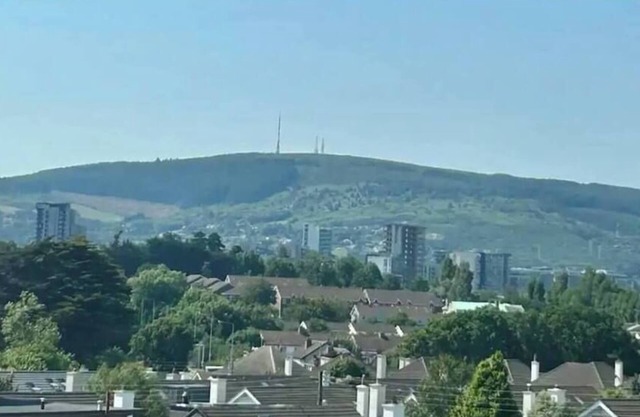 New Luxury Seaview Apt in Dublin 15 min to Centre