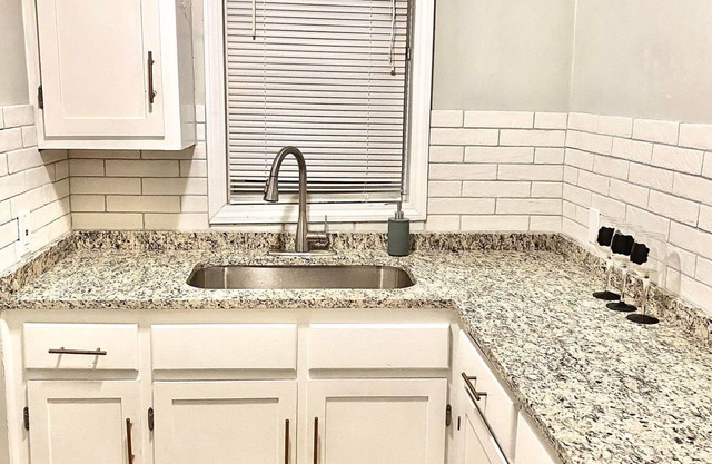 NEW Modern Home in Providence - 7min Downtown!
