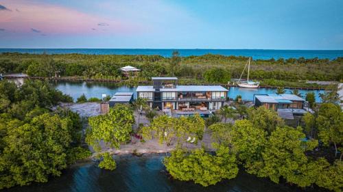 NEW Modern Ocean Front Villa on Private Island
