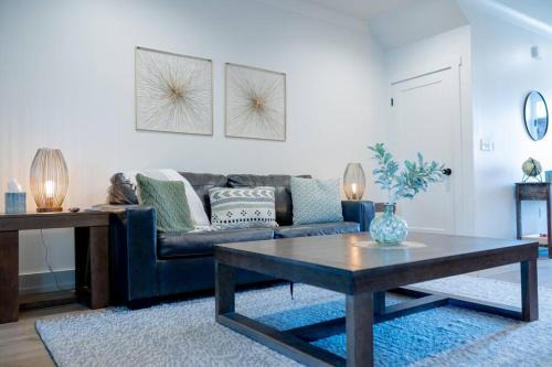 New Modern Style Townhome