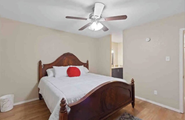 New Modern Two BR Condo near Franklin Mountains