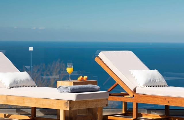 New modern Villa Calleste-Cosy villa with fantastic view
