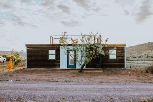 New Moonlight Ridge-Shipping Container Home
