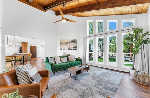 NEW Mountain View Retreat w/ Swim Spa & Mini Golf