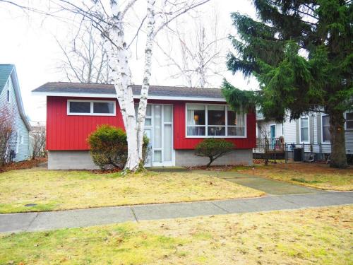 New! Namaste Here - Incredible Location!