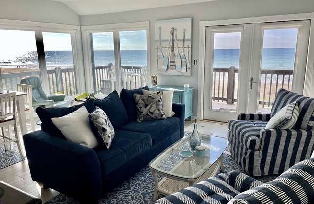 NEW! Ocean Front 2BR AMAZING VIEWS at Ocean Reef on Emerald Isle, NC - 6A2