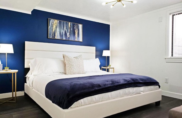 New on Bsu Campus 3 beds Fully Remodeled