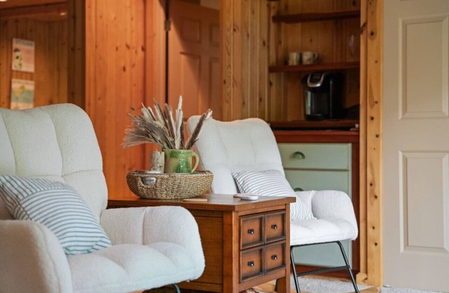 **NEW** Peaceful Charlevoix Retreat