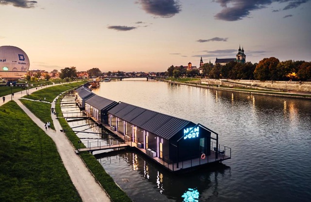 New Port Aparthotel