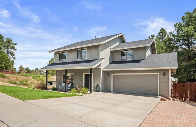 *NEW!!!**Putting Green* *A/C* Blue Sky Getaway!!!