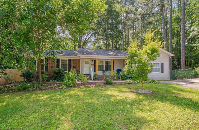 NEW! Relaxing Retreat Near North Hills & Downtown