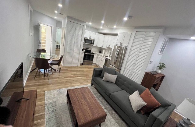 NEW Renovated Beautiful APT~0.6 Miles Walk to Columbia Height Metro & Shops
