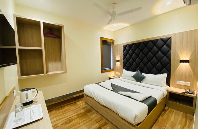 New Riza By Glitz Hotels