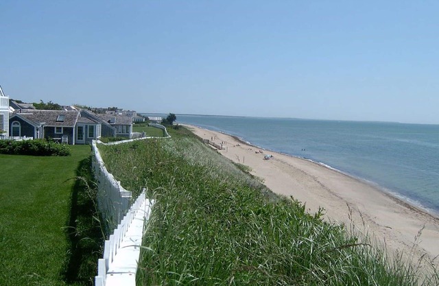 Nueva cabaña de Seabury Beach con impresionantes vistas al mar, a pasos de playa privada