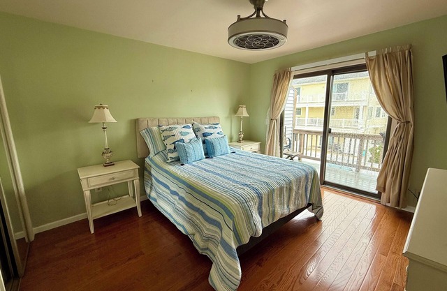 NEW Seaside Hideaway - Beach Block family friendly home in Seaside Park