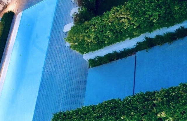 Nuevo, amplio y moderno apartamento de 140 m2, gran piscina de uso común.