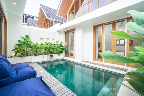 NEW! Spring Villa - 2BR Villa in Kerobokan