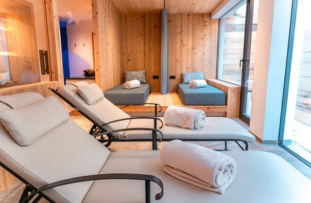 Apartamento estudio 'Chalet Tribulaun - Apt 1' con vistas a la montaña, terraza privada y Wi-Fi