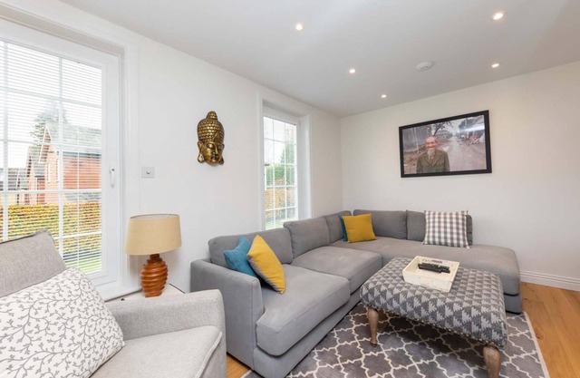 NEW Stunning 3BD Family Retreat Tunbridge Wells