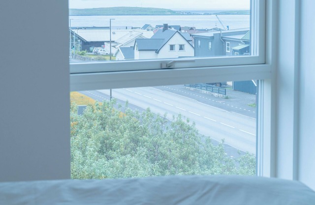 New / Stunning Sea View / Light / 3 Br