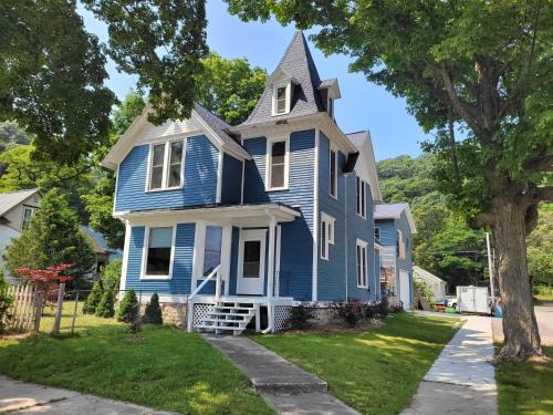 New! The Glarum House - Gorgeous Historic Home!