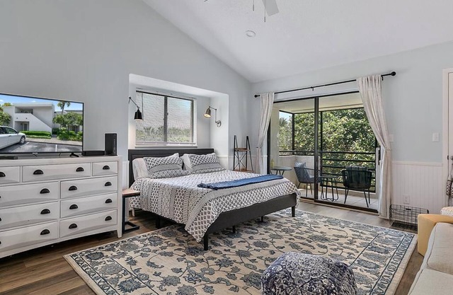 New to VRBO! Awesome renovation and steps to the beach!