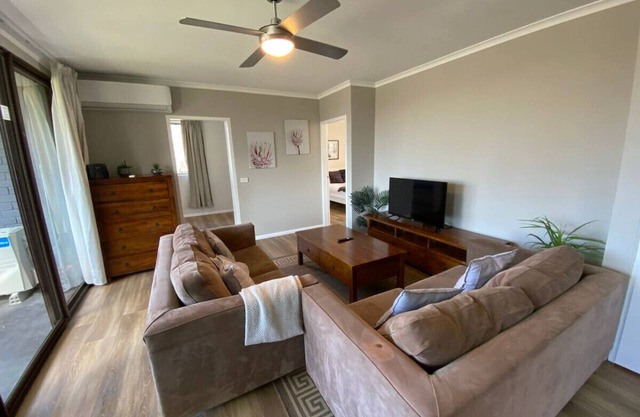 New to VRBO: Family friendly 4BR Townhouse near Mt. Stromlo