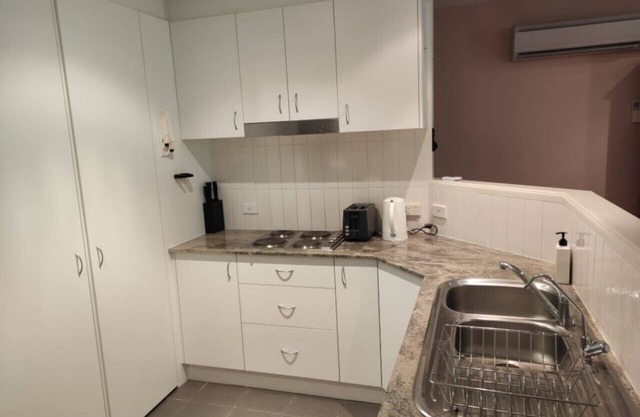 New to VRBO: Ground level 2BR/2BA Apartment w/Courtyard