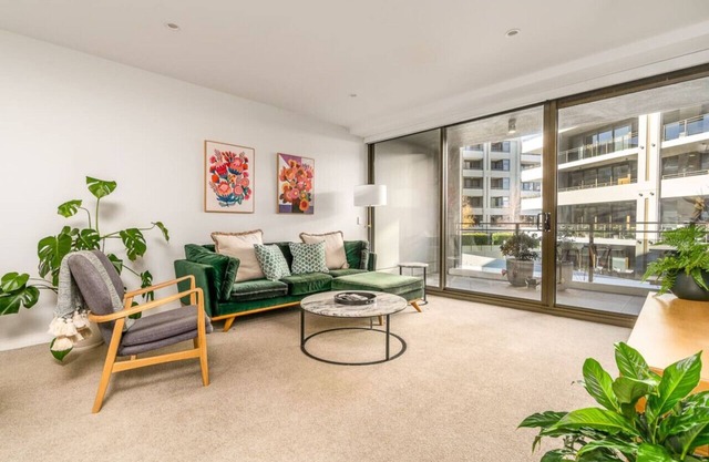 New to VRBO: Modish Apartment near Parliamentary Triangle