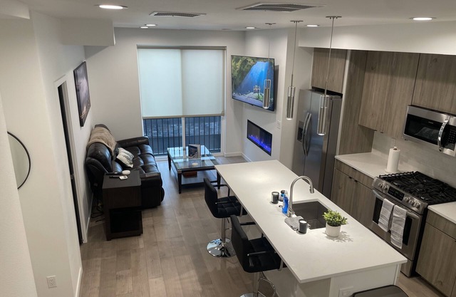 NEW!! Townhome at Mile High Stadium and Sloan's Lake!