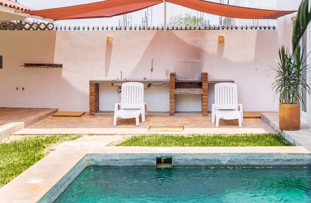 NEW! Tropical Garden, Pool, BBQ, Beach 660 mts