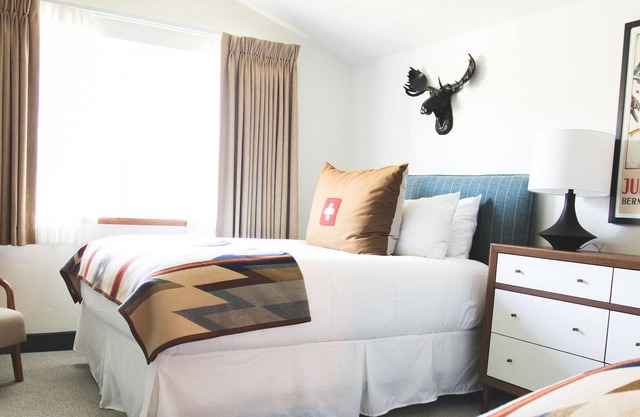 New Upscale Adventure Hub~Ski Resorts, Backcountry & Park City 3032