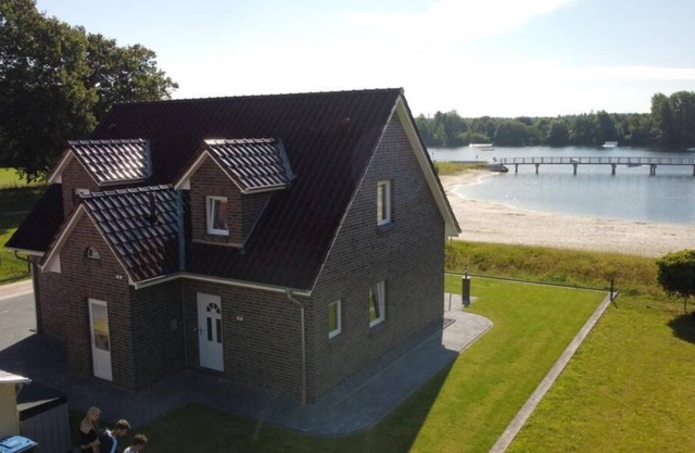 NEW! Vacation home Beautiful view direct beach location