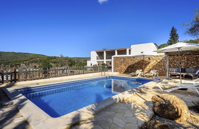 New! Villa Na Ribes in San Carlos