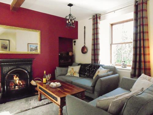 Newburgh C Listed Townhouse