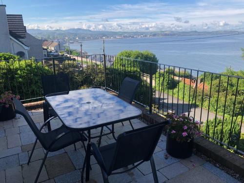 NEWCASTLE STUNNING SEA VIEW apartment absolute top quality over 500 of 5 star reviews You will not be disappointed