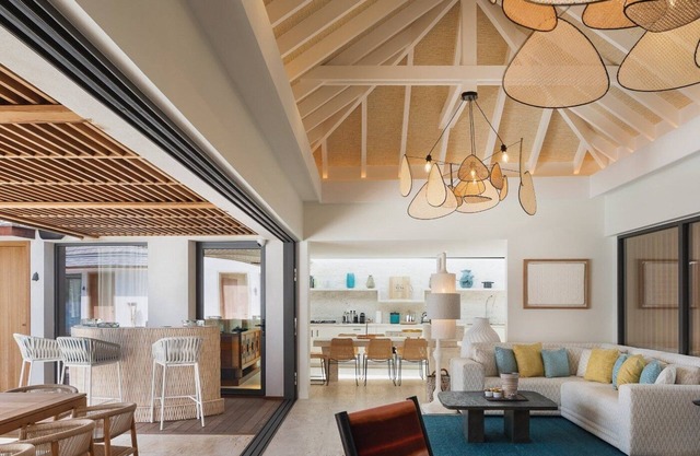 Newly Built 4 BDRM Surfer's Villa