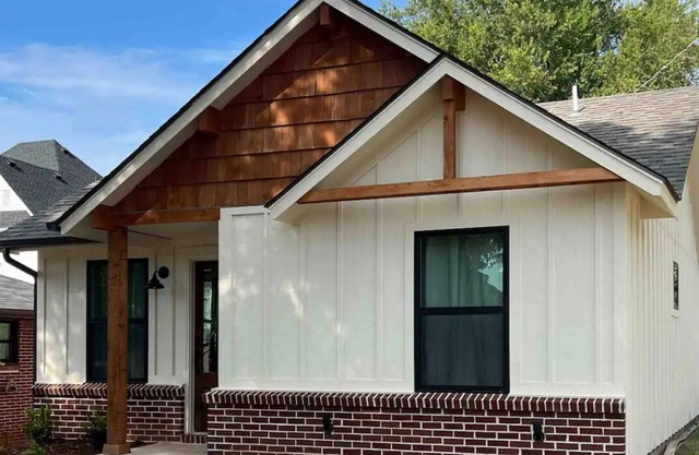Newly Built Cottage 2 Bd / 1 Ba Cottage A Short Walk From Downtown Guthrie, OK