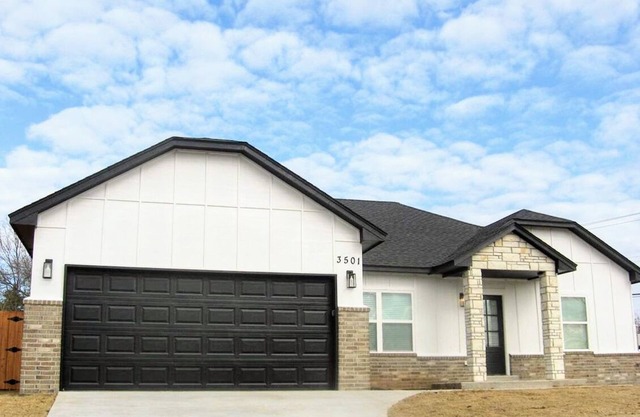 Newly Built Cozy Family Home