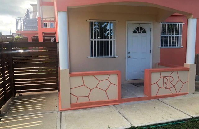 Villas de nueva construcción, familiares, espaciosas y céntricas