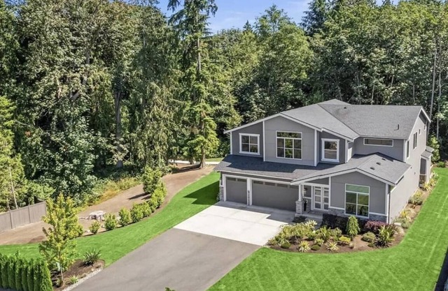 NEWLY BUILT Luxury Modern Home w/ Spa & Sauna on 2.3 acres